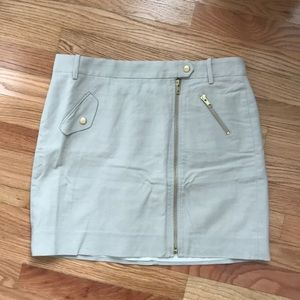 J Crew tan linen skirt with gold zipper detail